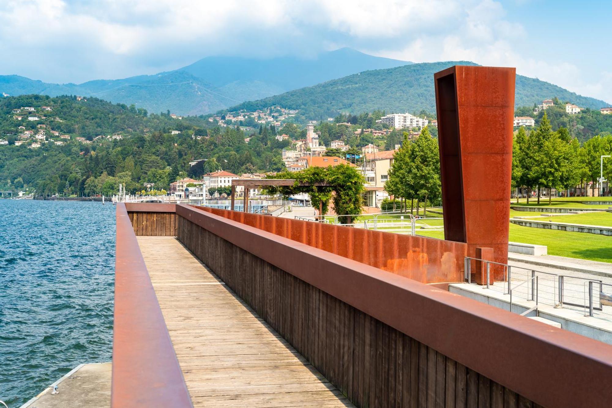 Residenza Oleandro Lake View Luino Center - Happy Rentals Eksteriør billede