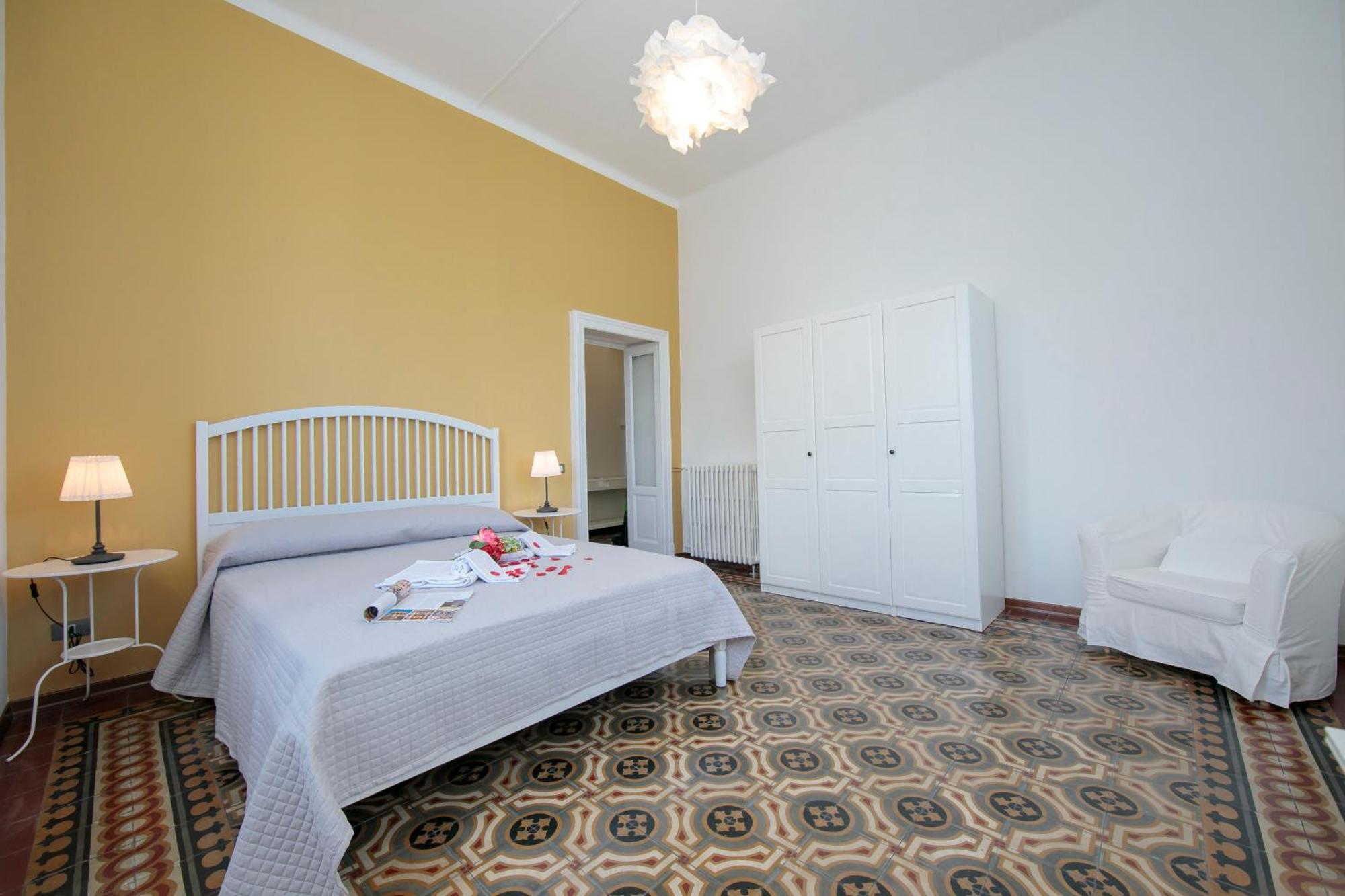 Residenza Oleandro Lake View Luino Center - Happy Rentals Eksteriør billede