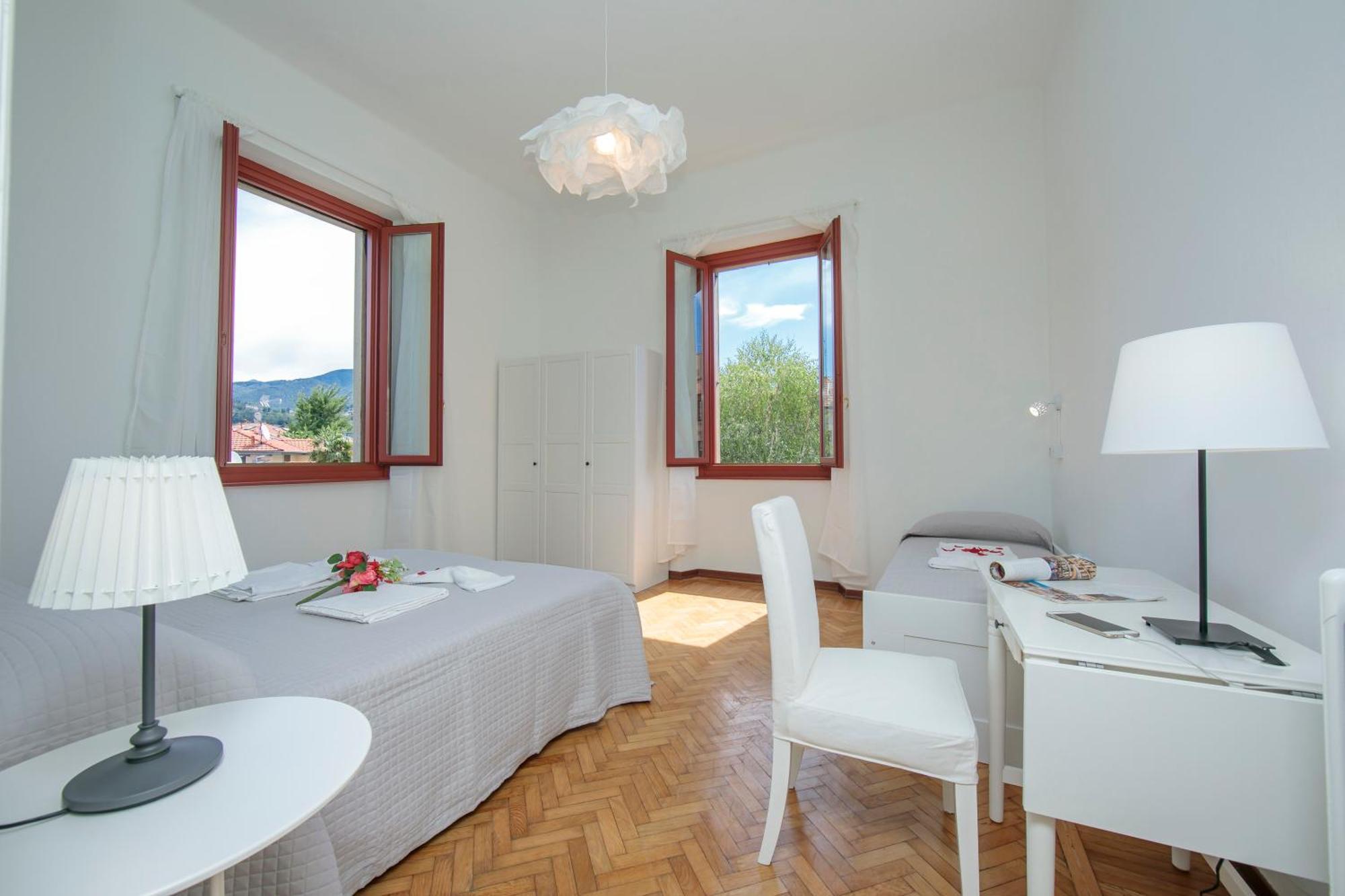 Residenza Oleandro Lake View Luino Center - Happy Rentals Eksteriør billede
